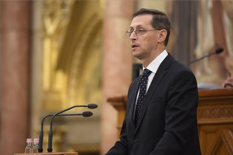 750 milliárd forintnyi adócsökkentésről döntött a gazdasági kabinet