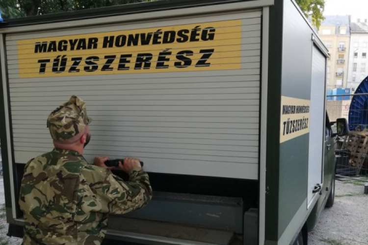 Egytonnás bomba került elő Ferencvárosban