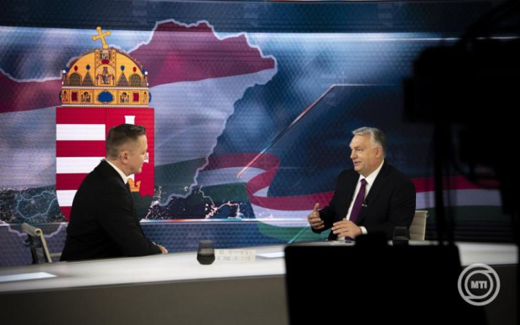 Orbán Viktor: Háborúmentes karácsonyunk lesz